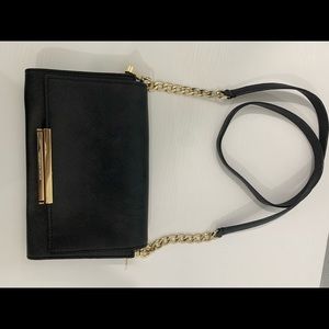 Kate spade black crossbody. Good condition